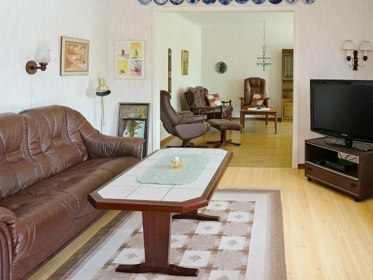 6 Person Holiday Home In ウッラレッド エクステリア 写真
